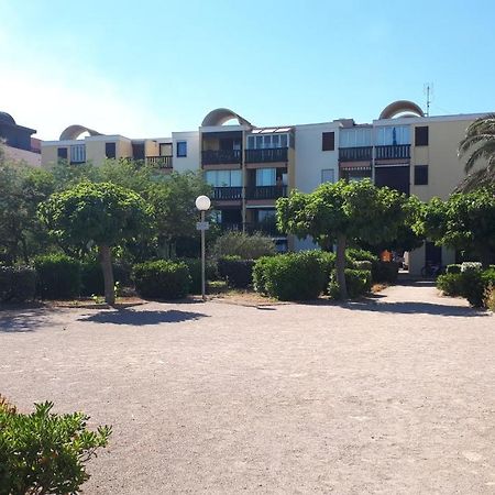 Studio Cabine Avec Jardinet A 30 M De La Plage, Au Calme. Apartment Gruissan Exterior photo